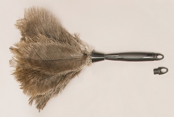 Ostrich Feather Dusters - Premium Grey O-715-G (moulded handle)